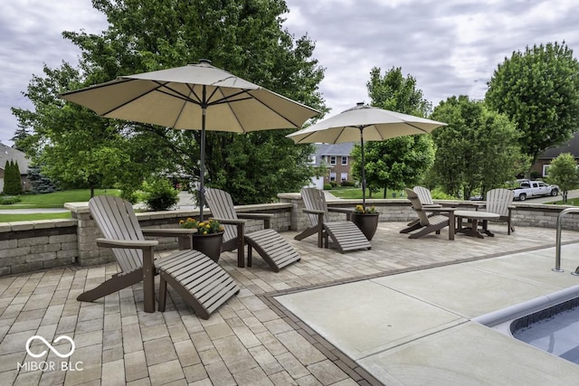 7648 Killarney Dr, Indianapolis, IN 46217 - view of patio