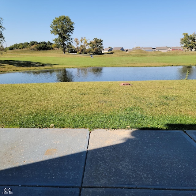 11754 Hamble Dr, Indianapolis, IN 46235 - water view