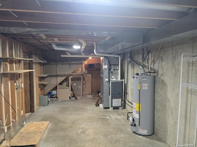 1805 River Run Trl, Fort Wayne, IN 46825 - unfinished below grade area featuring water heater and heating unit