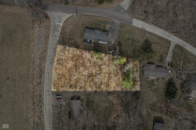 7165 Sweetwater Dr, Nineveh, IN 46164