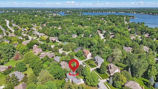 12335 Old Stone Dr, Indianapolis, IN 46236 - aerial view of property and surrounding area featuring a nearby body of water