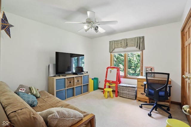 12335 Old Stone Dr, Indianapolis, IN 46236 - carpeted living room with plenty of natural light, a ceiling fan, and baseboards