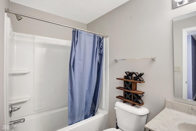 1664 Woodside Cir, Franklin, IN 46131 - full bath featuring shower / tub combo and vanity
