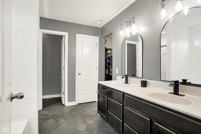 1664 Woodside Cir, Franklin, IN 46131 - full bath featuring double vanity and a tub