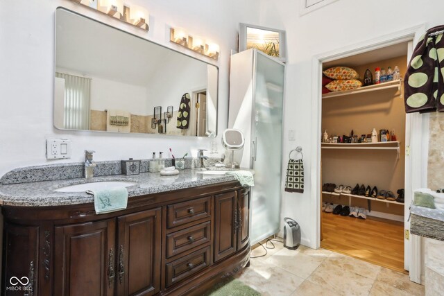 6210 Mckinley Ct, Indianapolis, IN 46220 - full bath featuring double vanity