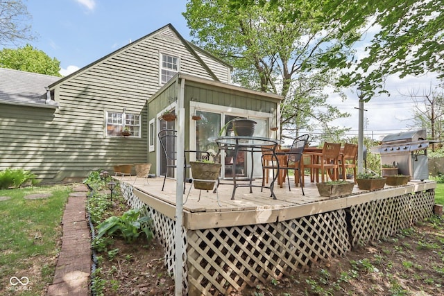 6210 Mckinley Ct, Indianapolis, IN 46220 - rear view of property featuring a wooden deck