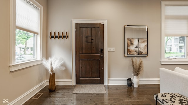 5254 N Park Ave, Indianapolis, IN 46220 - entrance foyer featuring wood finished floors and baseboards