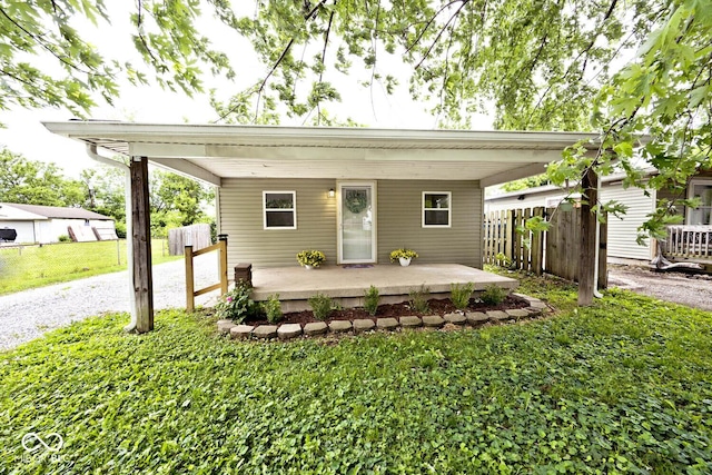 4910 W Caven St, Indianapolis, IN 46241 - view of front of property with a porch