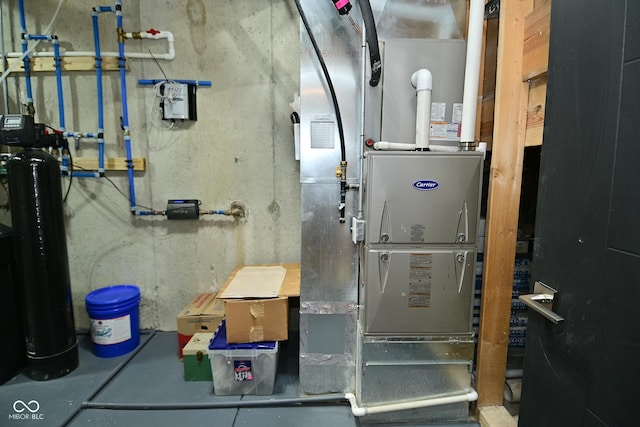 7070 Dean Rd, Indianapolis, IN 46220 - utility room featuring heating unit