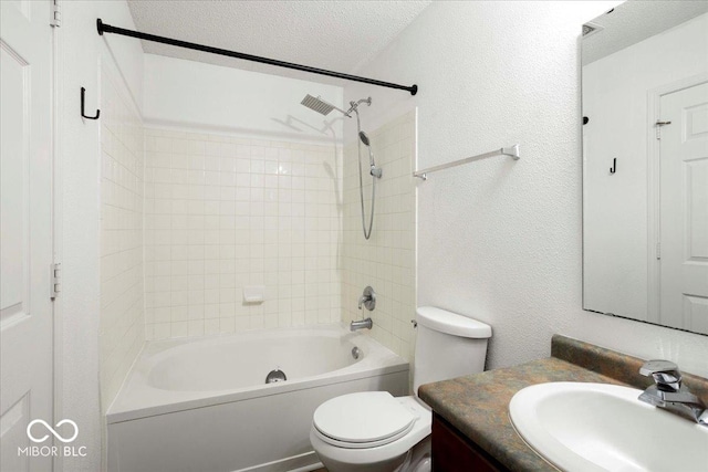 11821 Wapiti Way, Noblesville, IN 46060 - full bath featuring toilet, shower / washtub combination, vanity, a textured wall, and a textured ceiling