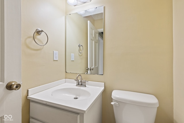 8934 Pinyon Ct, Indianapolis, IN 46260 - half bathroom with toilet and vanity