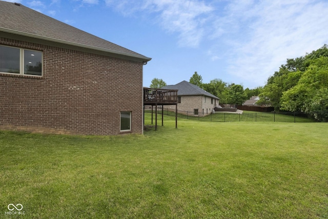 121 George Ct, Danville, IN 46122 - view of yard featuring a deck