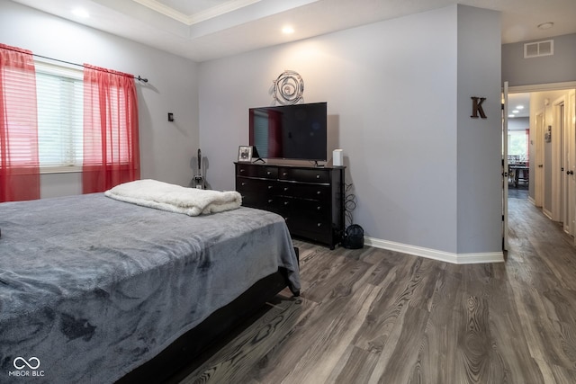 121 George Ct, Danville, IN 46122 - bedroom featuring wood finished floors, recessed lighting, crown molding, and baseboards