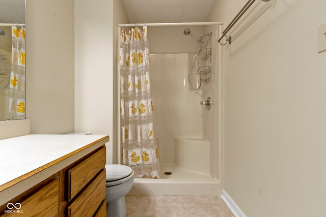 8723 Bergeson Dr, Indianapolis, IN 46278 - full bathroom with tile patterned flooring, toilet, vanity, and curtained shower