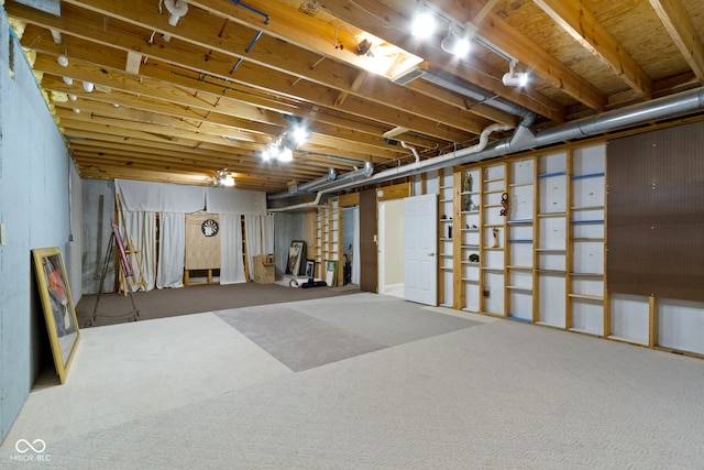 8723 Bergeson Dr, Indianapolis, IN 46278 - unfinished basement with carpet