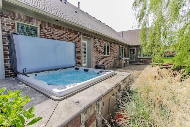 7093 Republic Ln, Indianapolis, IN 46259 - exterior space featuring a covered hot tub