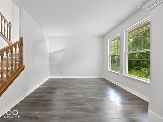 6792 Erika Ln, Nashville, IN 47448 - photo 5