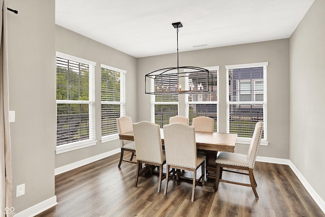 4602 Hayward Way, Westfield, IN 46062 - dining area featuring dark wood-style flooring, baseboards, and a chandelier