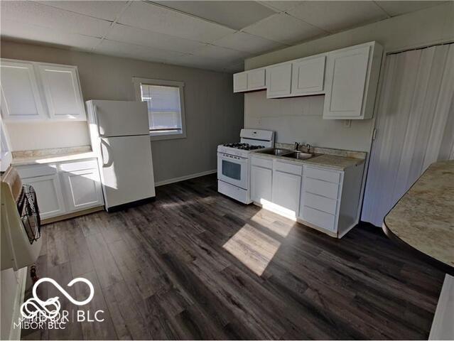 617 W Franklin St, Shelbyville, IN 46176 - photo 3