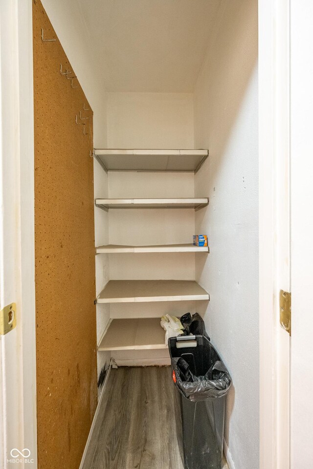 6 Heritage Dr, Terre Haute, IN 47803 - view of pantry