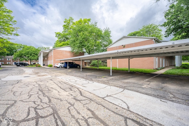 6 Heritage Dr, Terre Haute, IN 47803 - view of covered parking lot