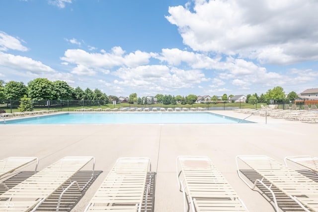 935 Northwich Ave, Westfield, IN 46074 - community pool featuring a patio area