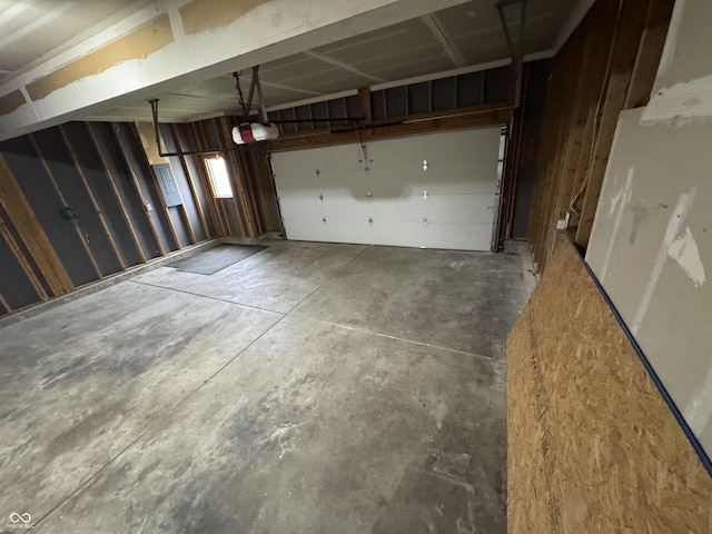8939 Newchurch Blvd, Indianapolis, IN 46231 - garage with a garage door opener