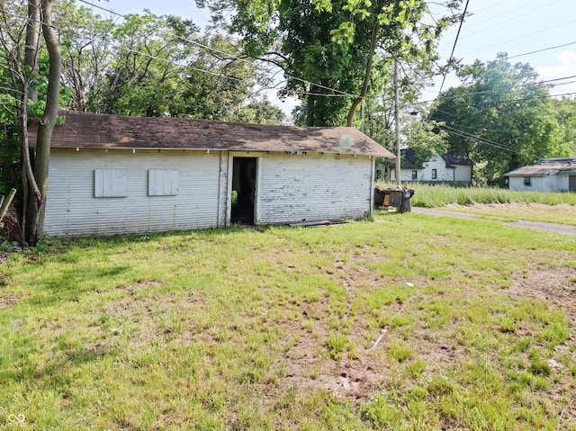 1209 W 22nd St, Anderson, IN 46016 - view of grassy yard