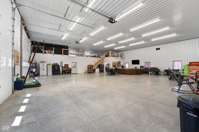 10104 E 850 S, Elizabethtown, IN 47232 - view of garage