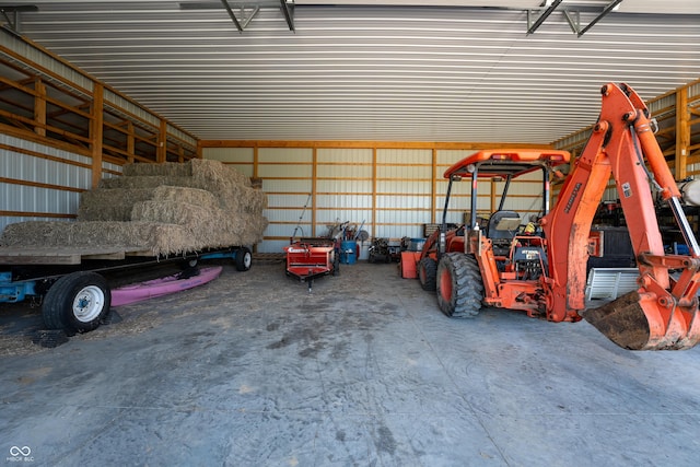 10104 E 850 S, Elizabethtown, IN 47232 - garage featuring metal wall