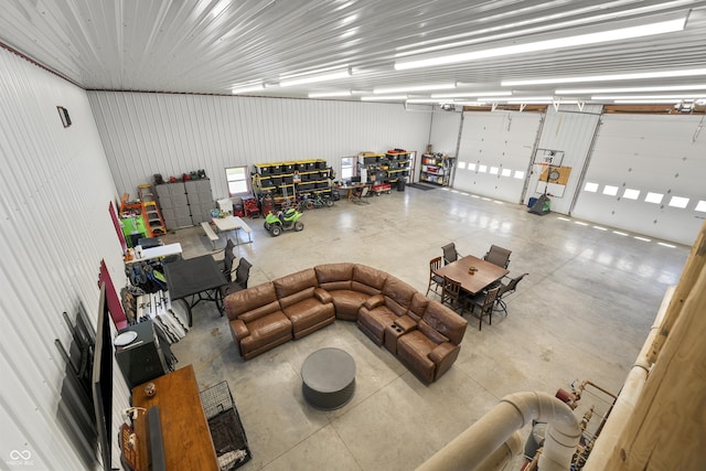 10104 E 850 S, Elizabethtown, IN 47232 - view of garage