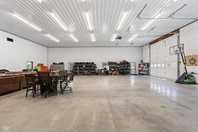 10104 E 850 S, Elizabethtown, IN 47232 - view of garage