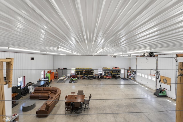 10104 E 850 S, Elizabethtown, IN 47232 - view of garage