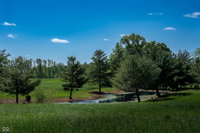 10104 E 850 S, Elizabethtown, IN 47232 - view of home's community with a water view