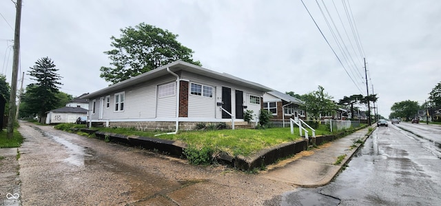 315 S Rural St, Indianapolis, IN 46201 - view of side of property