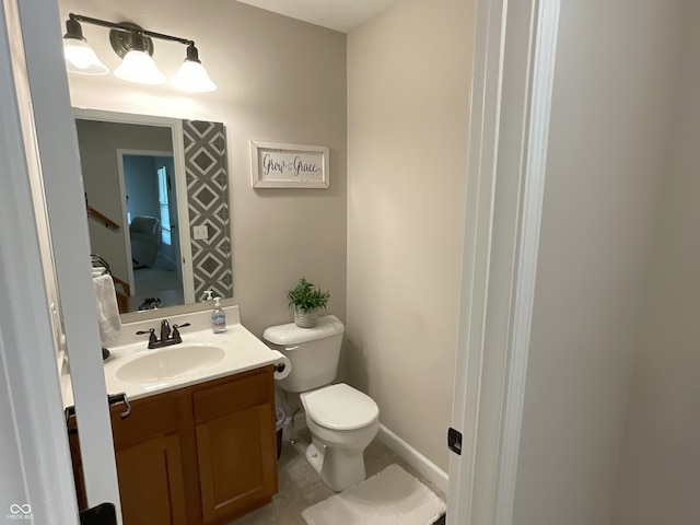 425 Bridgewater Ln S, Muncie, IN 47304 - bathroom with toilet and vanity
