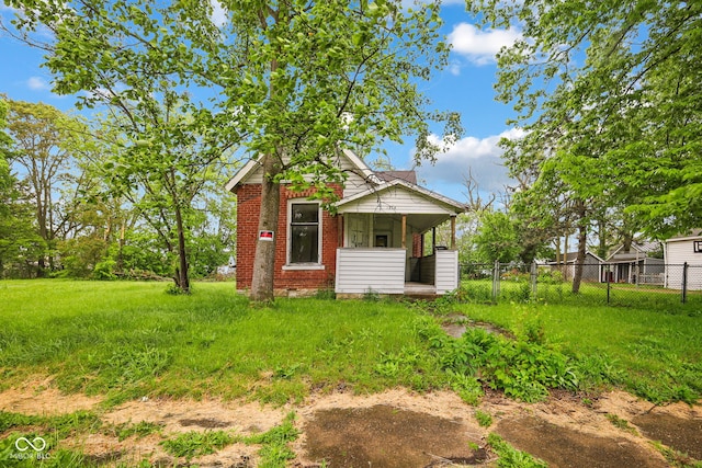 1514 W 2nd St, Marion, IN 46952 - view of front of home featuring brick siding