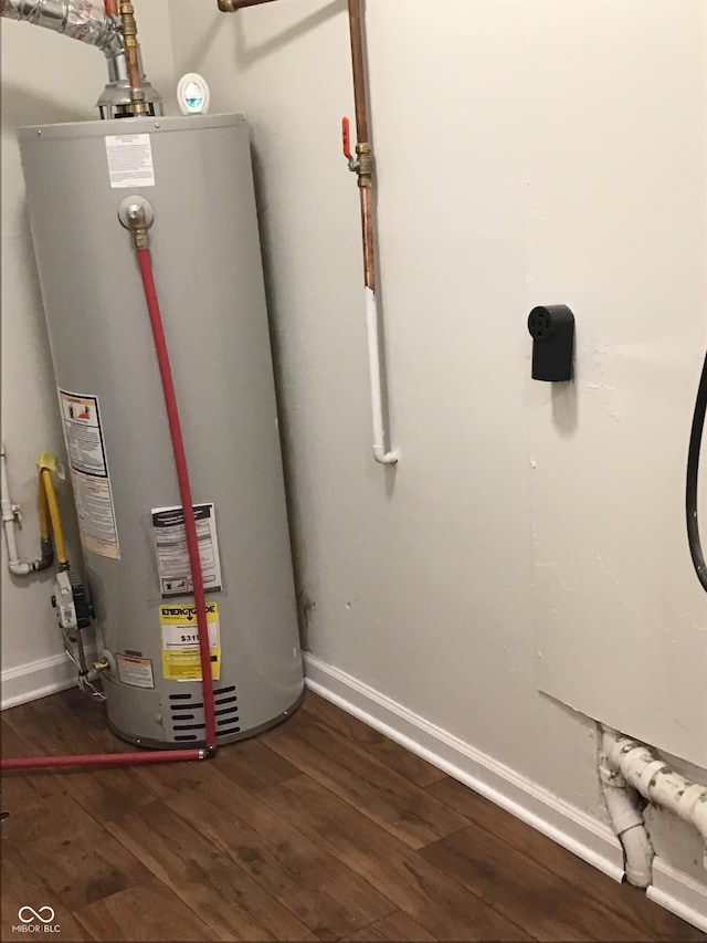 6070 Southbay Dr, Indianapolis, IN 46250 - utilities with water heater