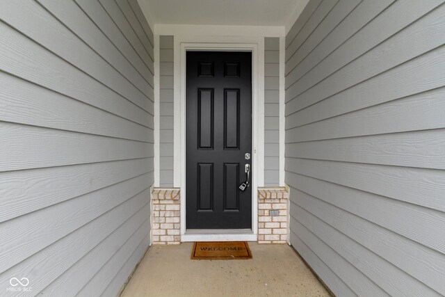 7248 Covington St, Lebanon, IN 46052 - property entrance featuring stone siding