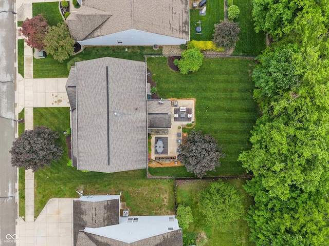 9756 Brook Meadow Dr, Mccordsville, IN 46055 - drone / aerial view