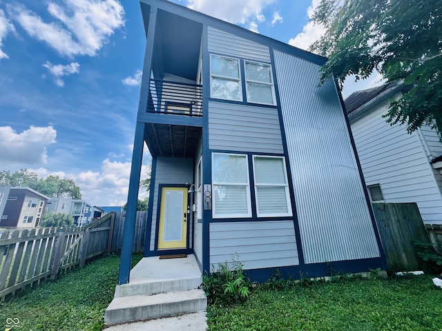 1001 Harlan St, Indianapolis, IN 46203 - photo 2
