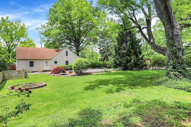 1725 W 53rd St, Indianapolis, IN 46228 - view of yard