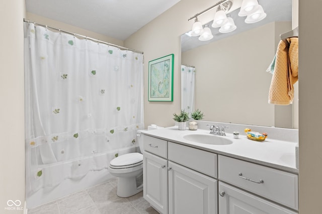 11510 Monon Farms Ln, Carmel, IN 46032 - bathroom with toilet, vanity, shower / bath combo, and tile patterned floors