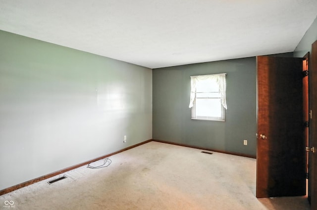 25420 Jerkwater Rd, Sheridan, IN 46069 - carpeted empty room with baseboards