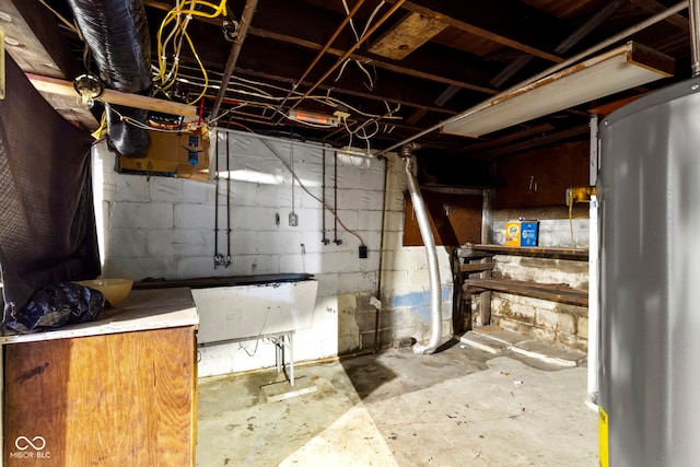 1021 W 37th St, Indianapolis, IN 46208 - unfinished below grade area featuring a sink and refrigerator