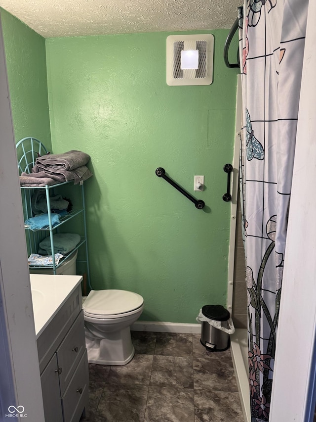 2208 S F St, Elwood, IN 46036 - full bathroom with vanity, toilet, a textured ceiling, a shower with curtain, and baseboards