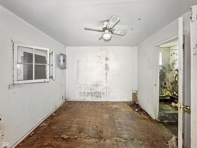 526 N Centennial St, Indianapolis, IN 46222 - unfurnished room featuring ceiling fan and electric panel