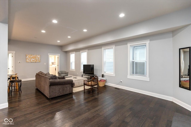 326 Parkway Ave, Indianapolis, IN 46225 - photo 3