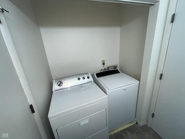 5711 Bradston Way, Indianapolis, IN 46237 - laundry room featuring washer and clothes dryer