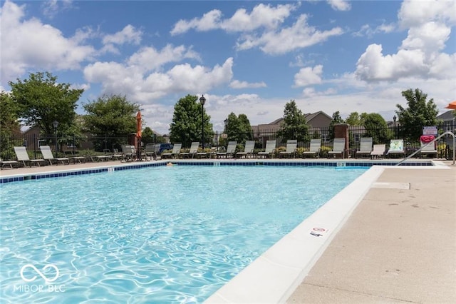 17399 Dovehouse Ln, Westfield, IN 46074 - view of community pool